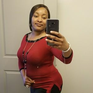 Meet your Posher, Ebony